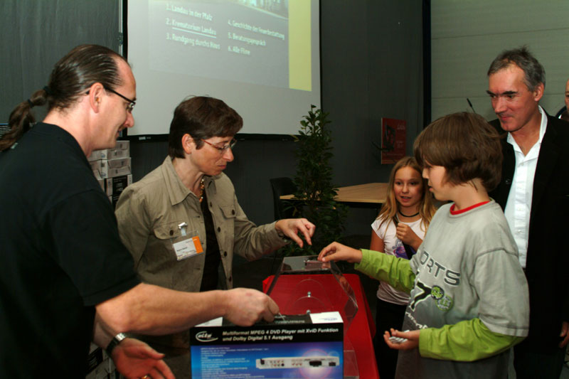 f1832-2007_8088.jpg
